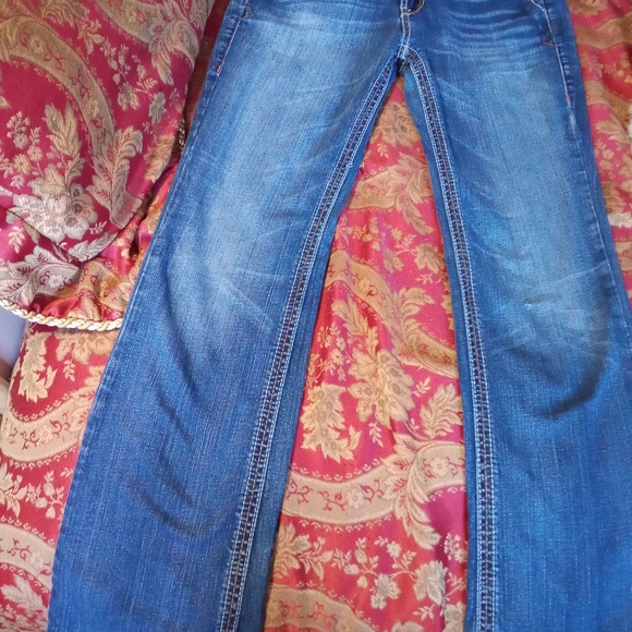 Ariat Denim - Women's Ariat jeans